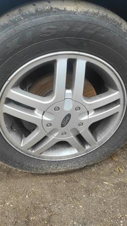 juego de 4 llantas 15" originales Ford Focus mk1 1.8TdCI 115CV 2002